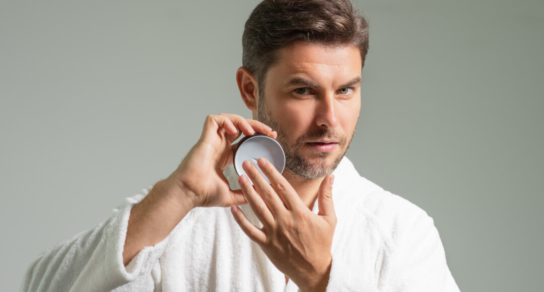 Крем до гоління: Все що потрібно знати про правильне гоління